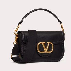 VALENTINO GARAVANI ALLTIME GRAINY CALFSKIN SHOULDER BAG 2024 collection